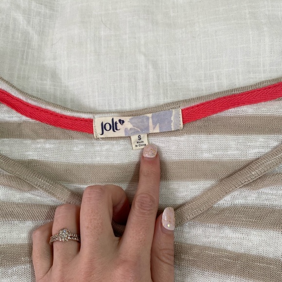 Boho Chic Poncho Style Top - Picture 3 of 5